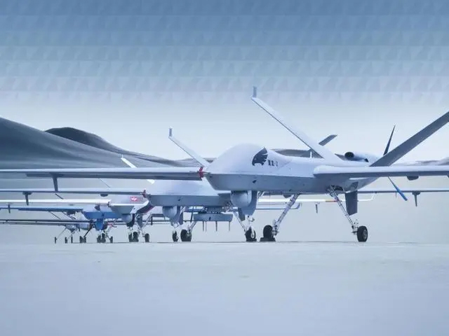 翼龙-X等20余型国产军用无人机亮相航展，，，，，，无人机协同系统日益完整